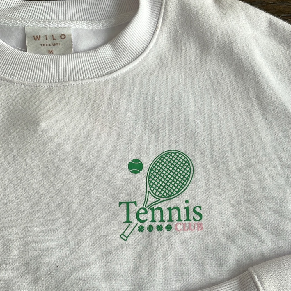 WILLO White Tennis Logo Sweatshirt - Women's Crewneck